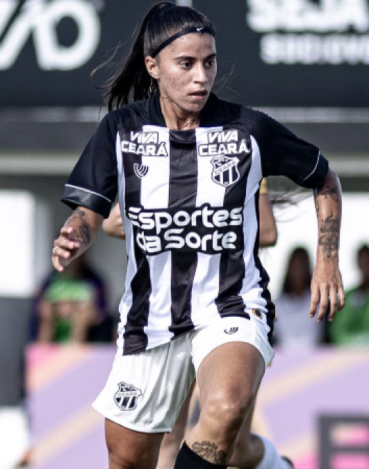 Ana Bia <h5>Offensive Midfielder</h5>